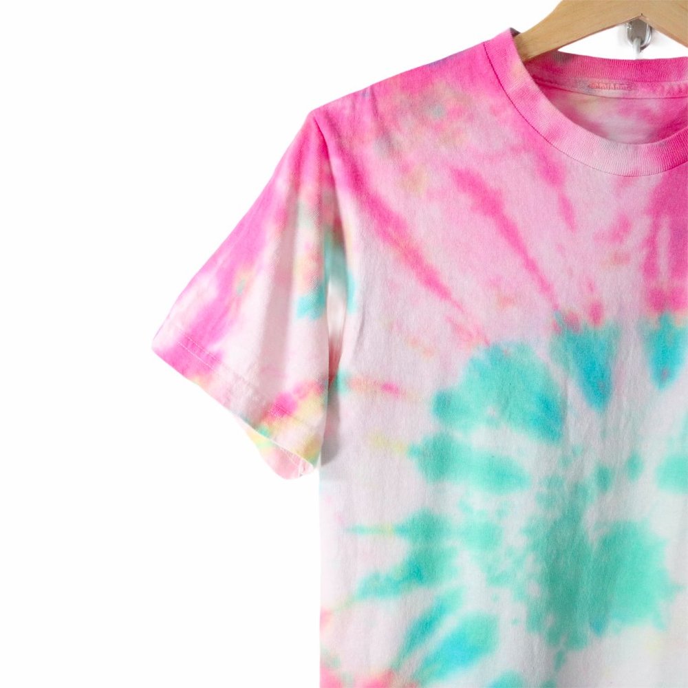 SOLD handmade pastel tie dye t-shirt S small - Picture 3 of 4